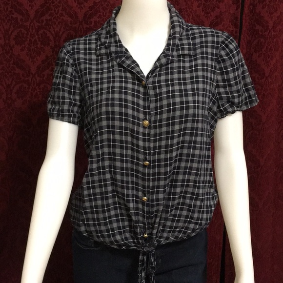 Anthropologie Tops - Anthropologie Paper Crown blouse